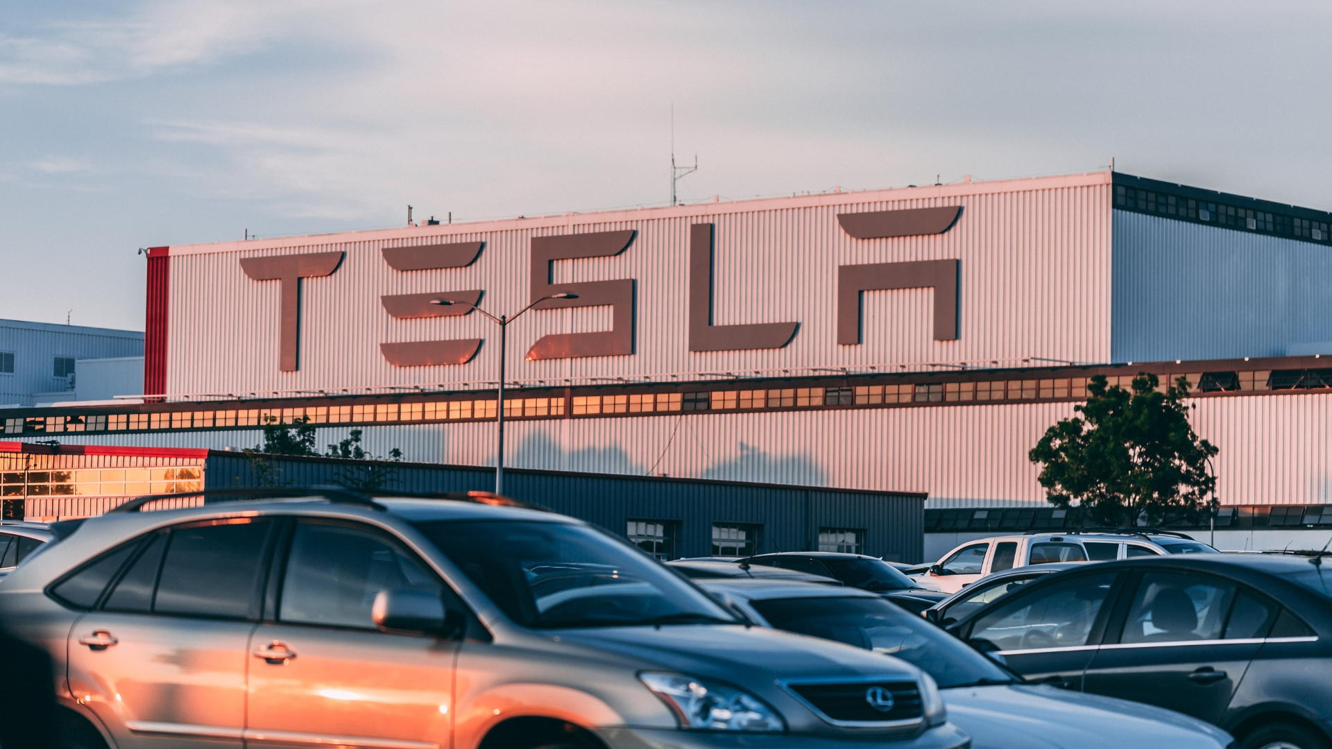 Lessons from Elon Musk’s EV Manufacturing Experience for the Future